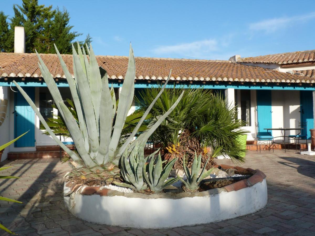 L'Auberge Camarguaise Saintes-Maries-de-la-Mer Buitenkant foto