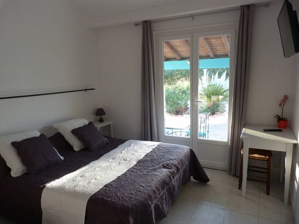 L'Auberge Camarguaise Saintes-Maries-de-la-Mer Buitenkant foto